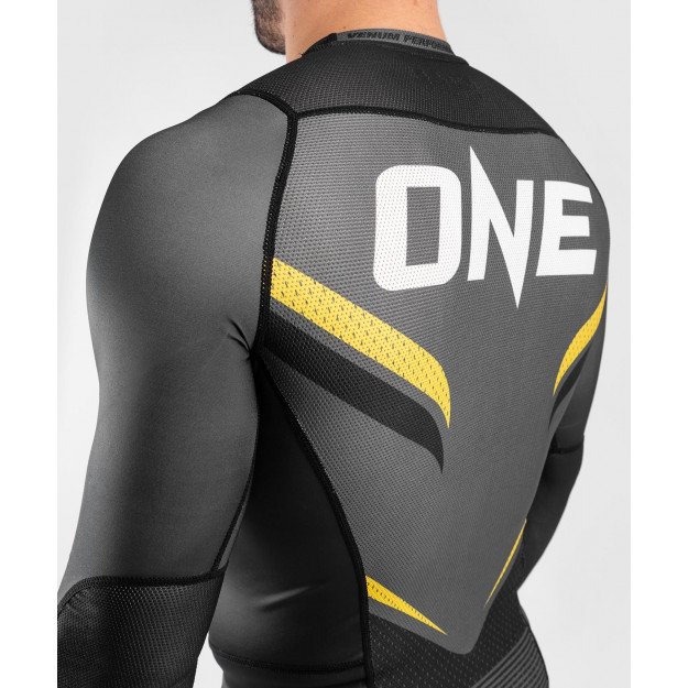 Rashguard Venum One FC Impact gris/jaune manches longues