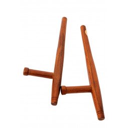 Tonfa Rond Chene Rouge 50cm, Importé d'Asie