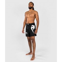 Short MMA Venum Light 5.0 Noir/Blanc