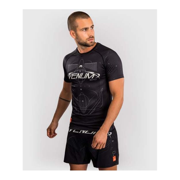 Rashguard Venum Eclipse manches courtes Noir/Ivoire