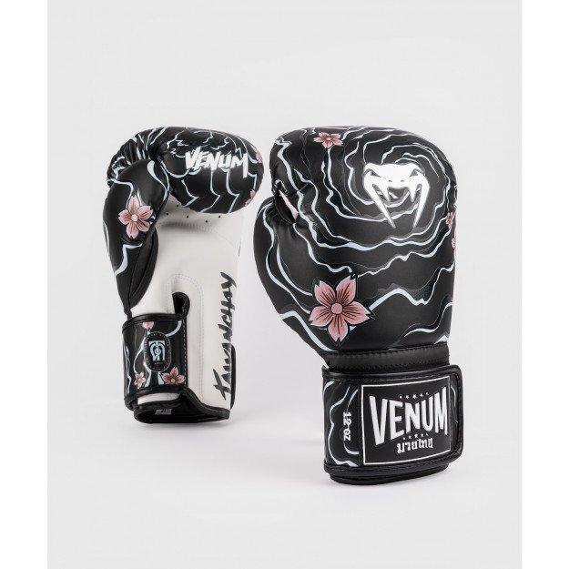 Gants de boxe Venum x Tawanchay