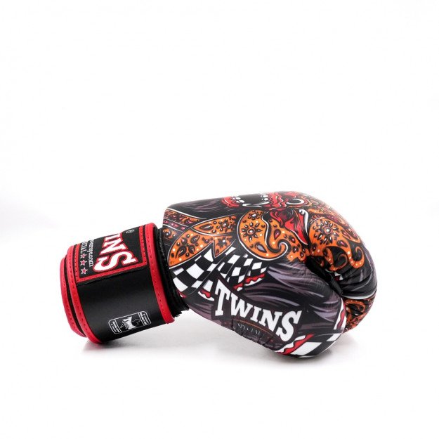 Gants de Boxe Twins FBGVL 3 Baron
