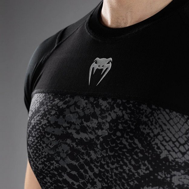 Rashguard Venum G-FIT Scales