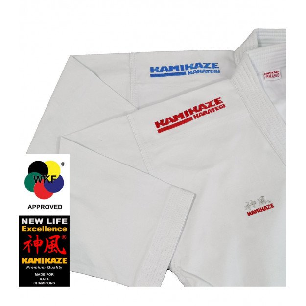 Kimono Karaté Kamikaze New Life Excellence coupe Kata WKF avec logo brodé