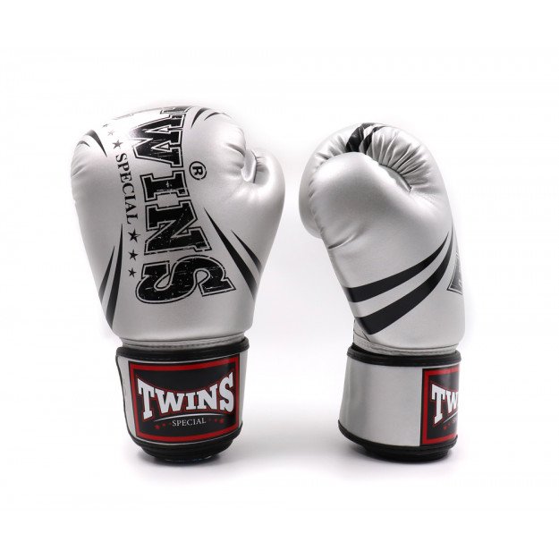 Gants de boxe Twins TW6