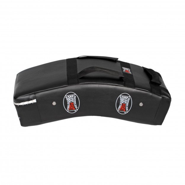 Bouclier de Frappe Incurvé