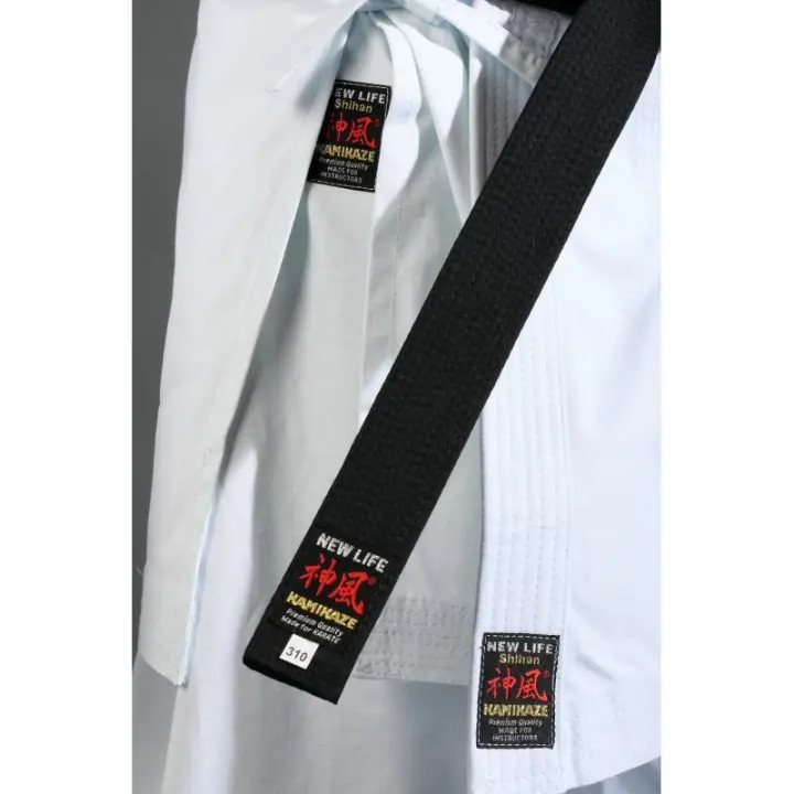 Kimono de Karaté Kamikaze New Life Shihan coupe kata