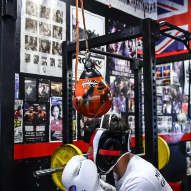 Sac de Frappe Aquabag Headhunter 7 kg -15 lb - 13