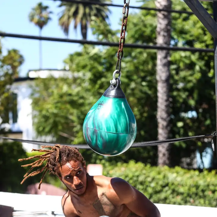 Sac de Frappe Aquabag Headhunter 15 kg - 35 lb