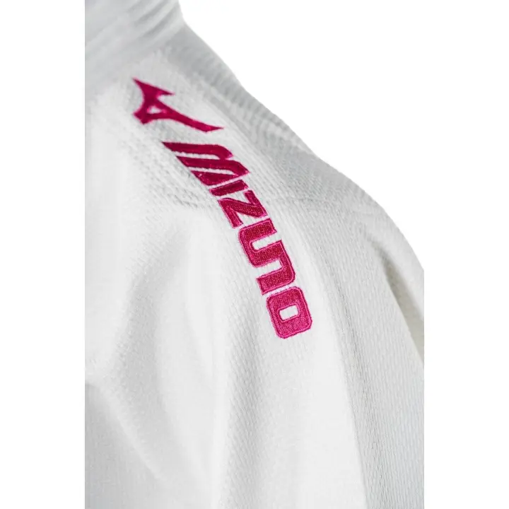 Kimono de Judo Mizuno Keiko 2 avec broderies épaules