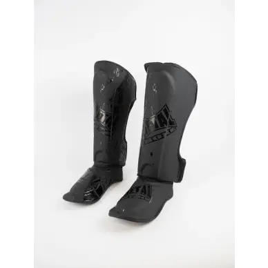 Protector de espinillas y pies Metal Boxe Blade