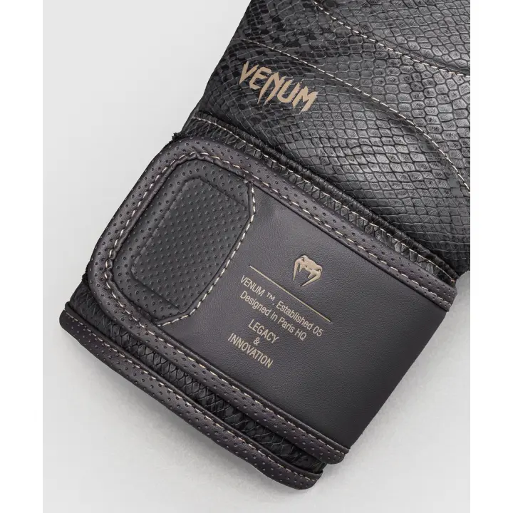 Guantes de Boxeo Venum Impact Evo Scales