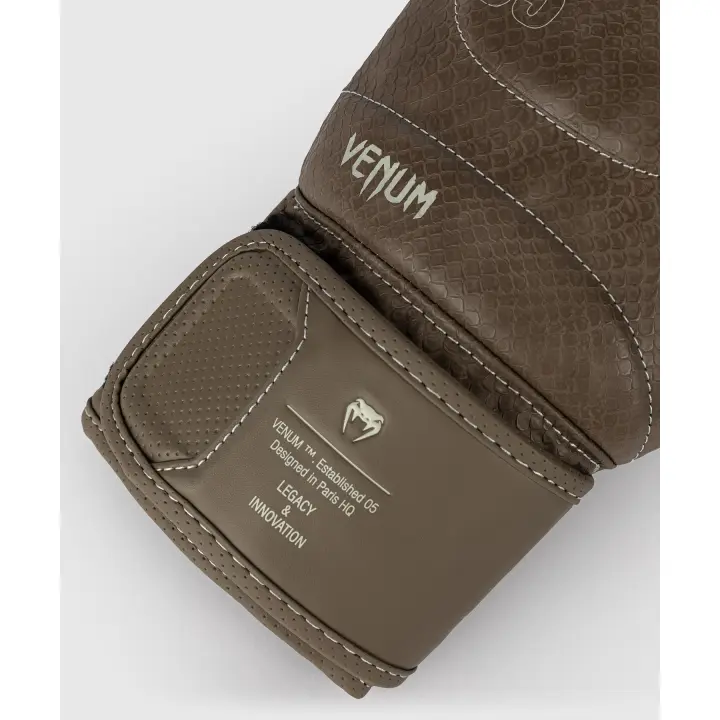 Guantes de Boxeo Venum Impact Evo Scales