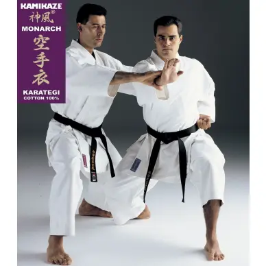 Kimono de Karaté Kamikaze Monarch Coupe Kata