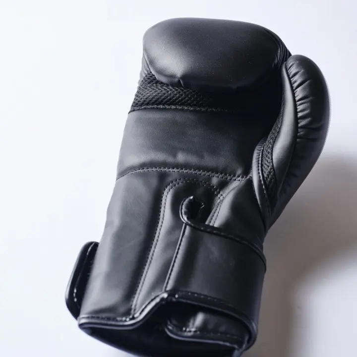 Gants de boxe Elion Uncage Noir/Or