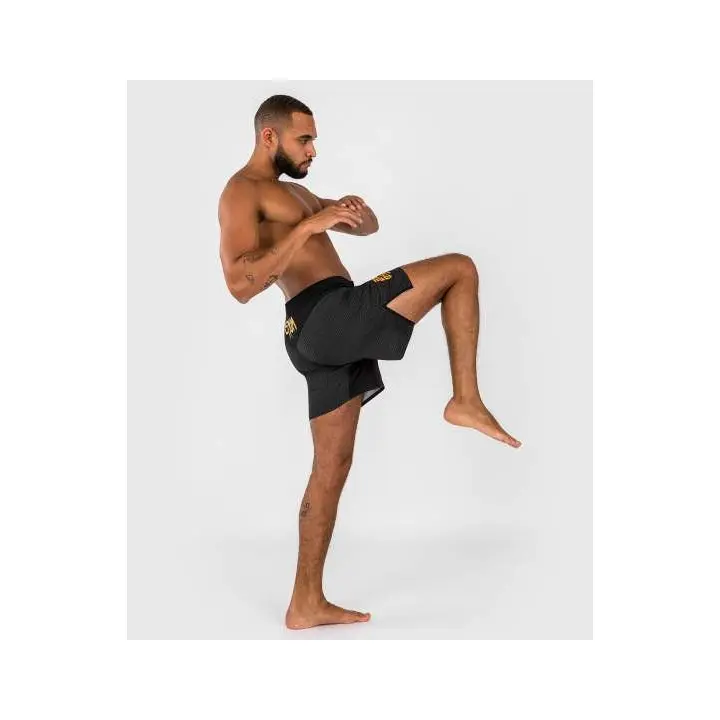 Short de MMA Venum X Ares Noir/Doré