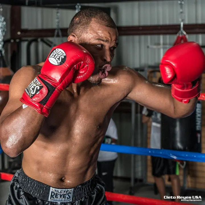 Gants de Boxe Cleto Reyes Pro Sparring 100% cuir