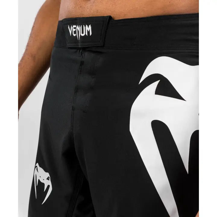 Short de MMA Venum Light 5.0 Noir/Blanc
