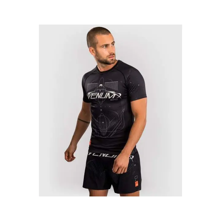 Rashguard Venum Eclipse manches courtes Noir/Ivoire