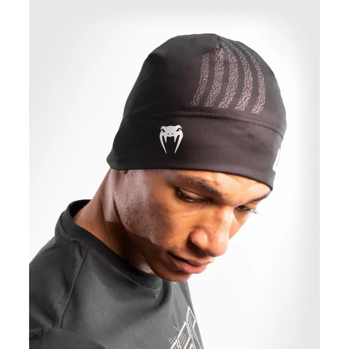 Bonnet UFC Authentic Fight night Noir