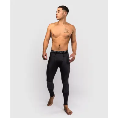 Spats Venum x Assassin's Creed Shadows - Noir/Or - 2