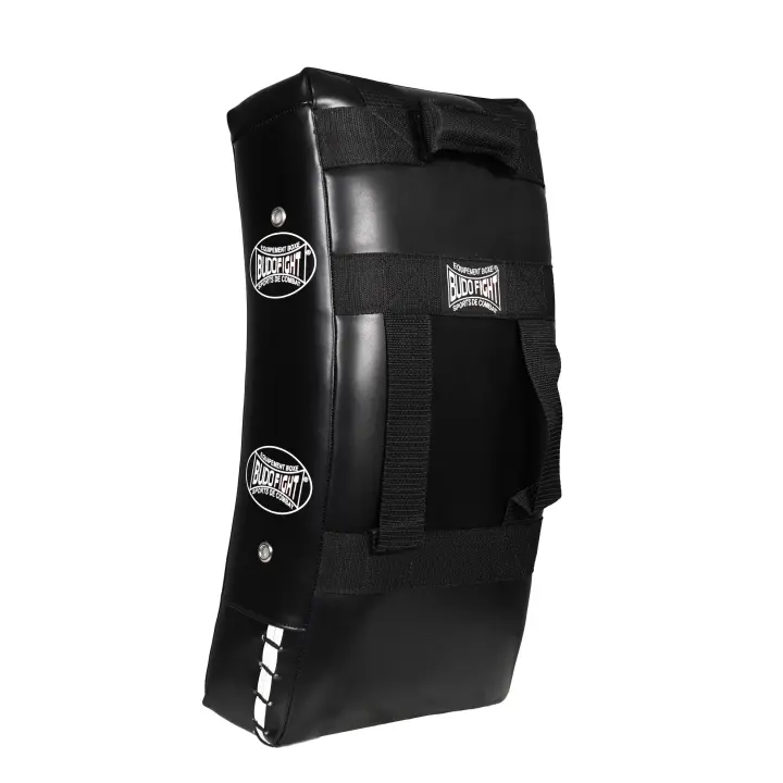 Bouclier de Frappe Incurvé